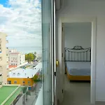 Oasis Urbano Con Piscina By Bebalmy Torremolinos