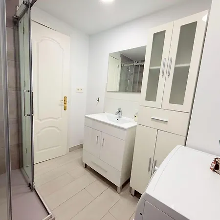 Oasis Urbano Con Piscina By Bebalmy Apartmán