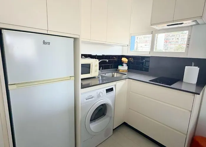 Apartamento Oasis Urbano Con Piscina By Bebalmy Torremolinos