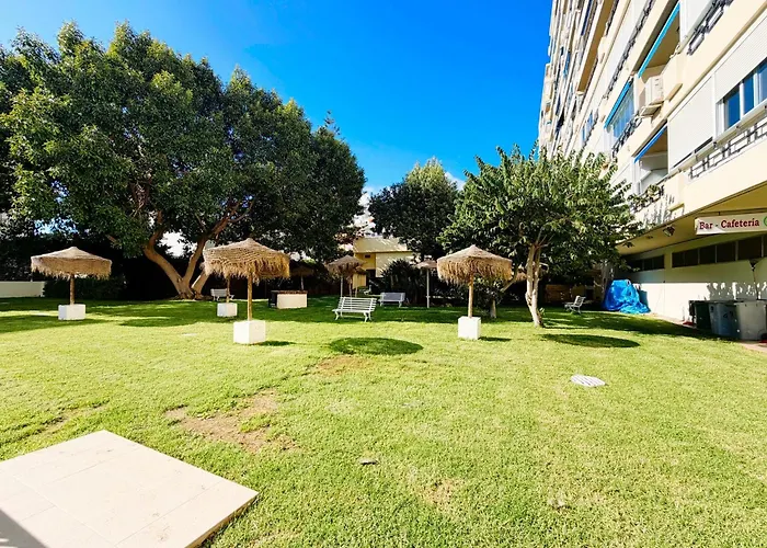 Oasis Urbano Con Piscina By Bebalmy * Torremolinos