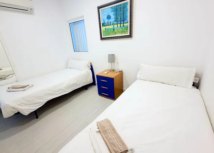 Oasis Urbano Con Piscina By Bebalmy